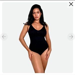 NWT Luxmery Sculpting Black Bodysuit Shapewear 3/4X